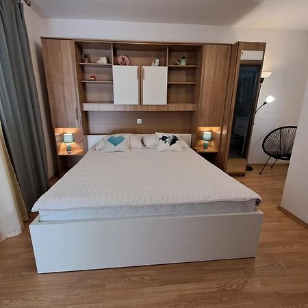 Guesthouse Villa Marija Крес Екстериор снимка