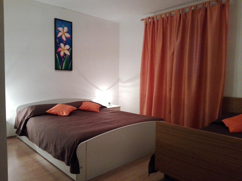 Guesthouse Villa Marija Крес Екстериор снимка