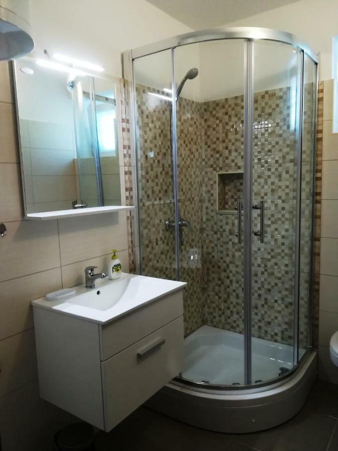 Guesthouse Villa Marija Крес Екстериор снимка