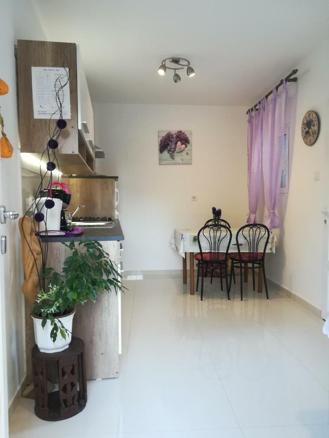 Guesthouse Villa Marija Крес Екстериор снимка