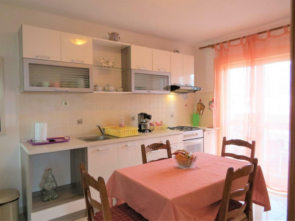Guesthouse Villa Marija Крес Екстериор снимка